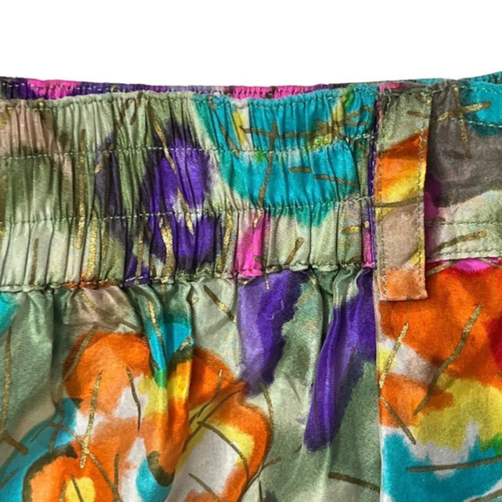 Vintage RESTLESS CLOTHIER 90s Silk Watercolor Floral Flowing Shorts Size M - Picture 7 of 11